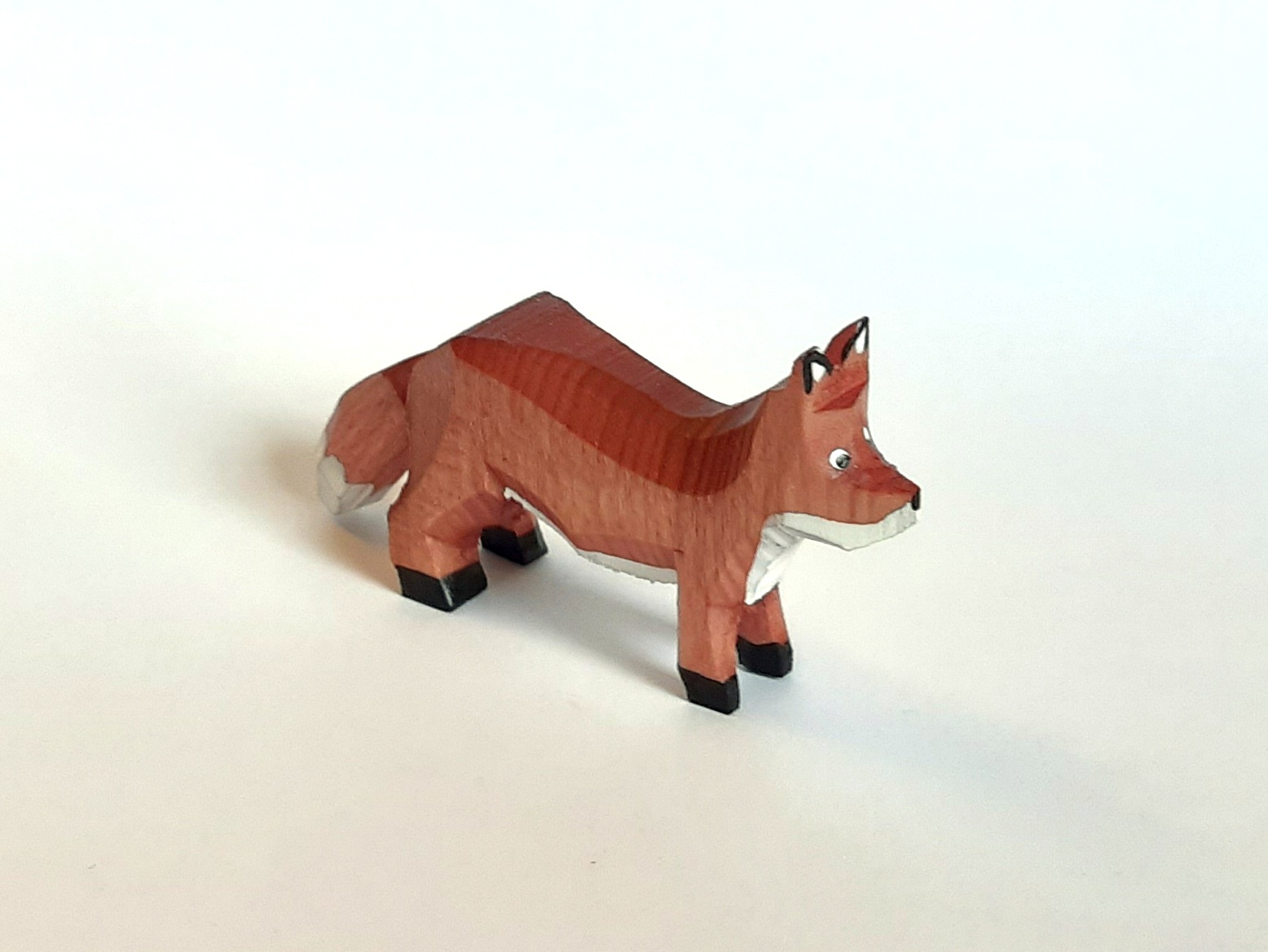 Fuchs stehend - farbig