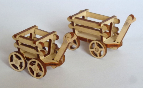 Handwagen aus Sperrholz