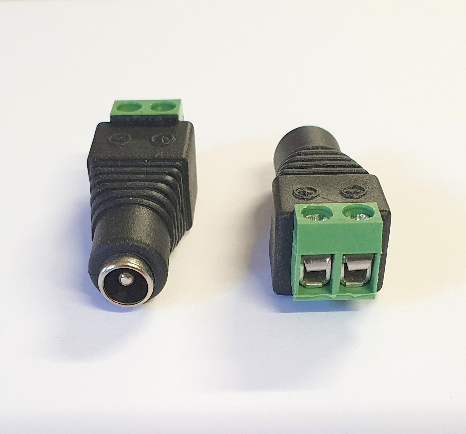 DC Hohl-Buchse Ø 5,5mm mit Anschlussklemmen