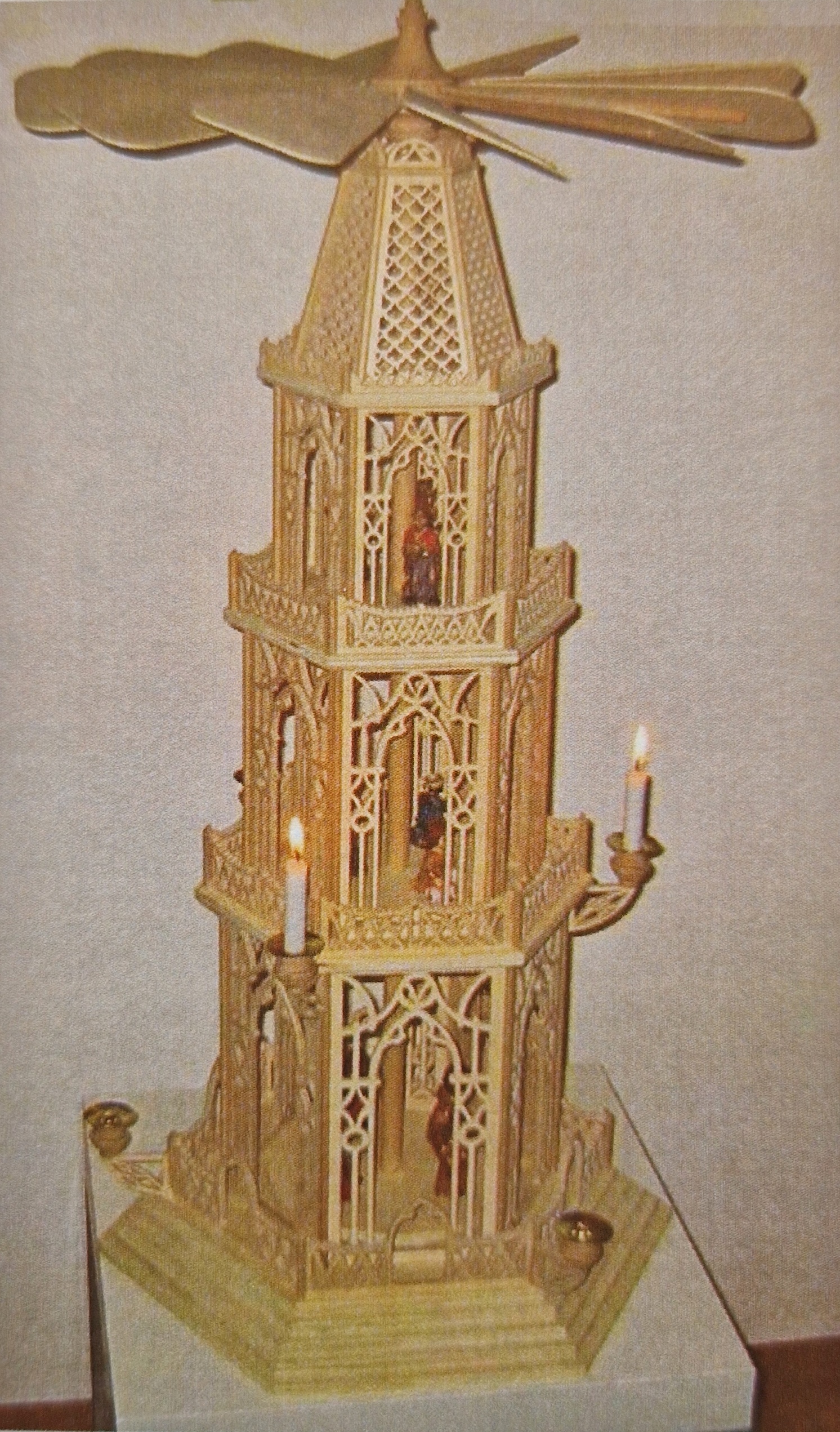 Pyramidenvorlage - Motiv 1149 Pyramide "Kirche"